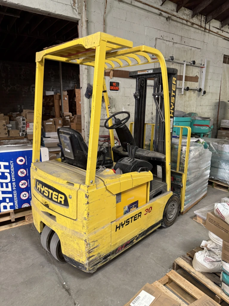 Hyster J30XMT electric forklift.